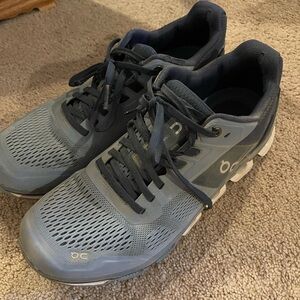 On Running Women’s Running Shoes